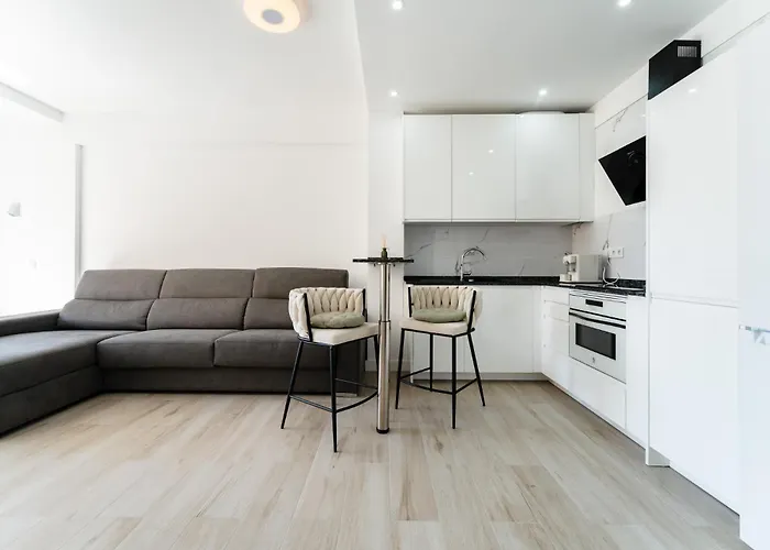 Ct 402 - Faro's Perla Beachapartment