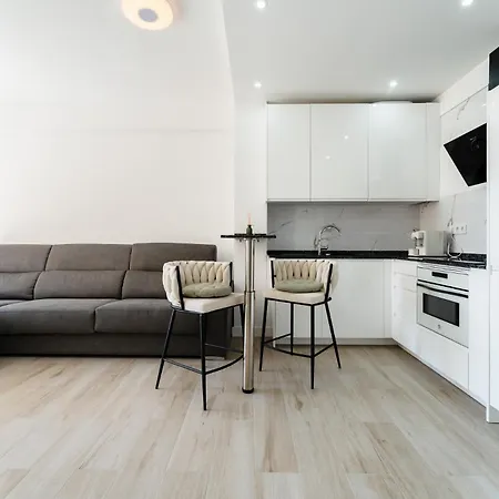 Ct 402 - Faro's Perla Beachapartment