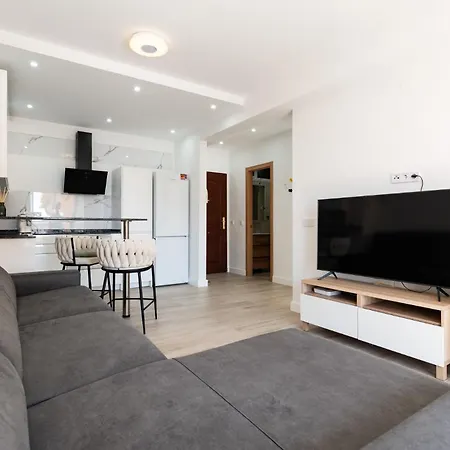 Ct 402 - Faro's Perla Beachapartment